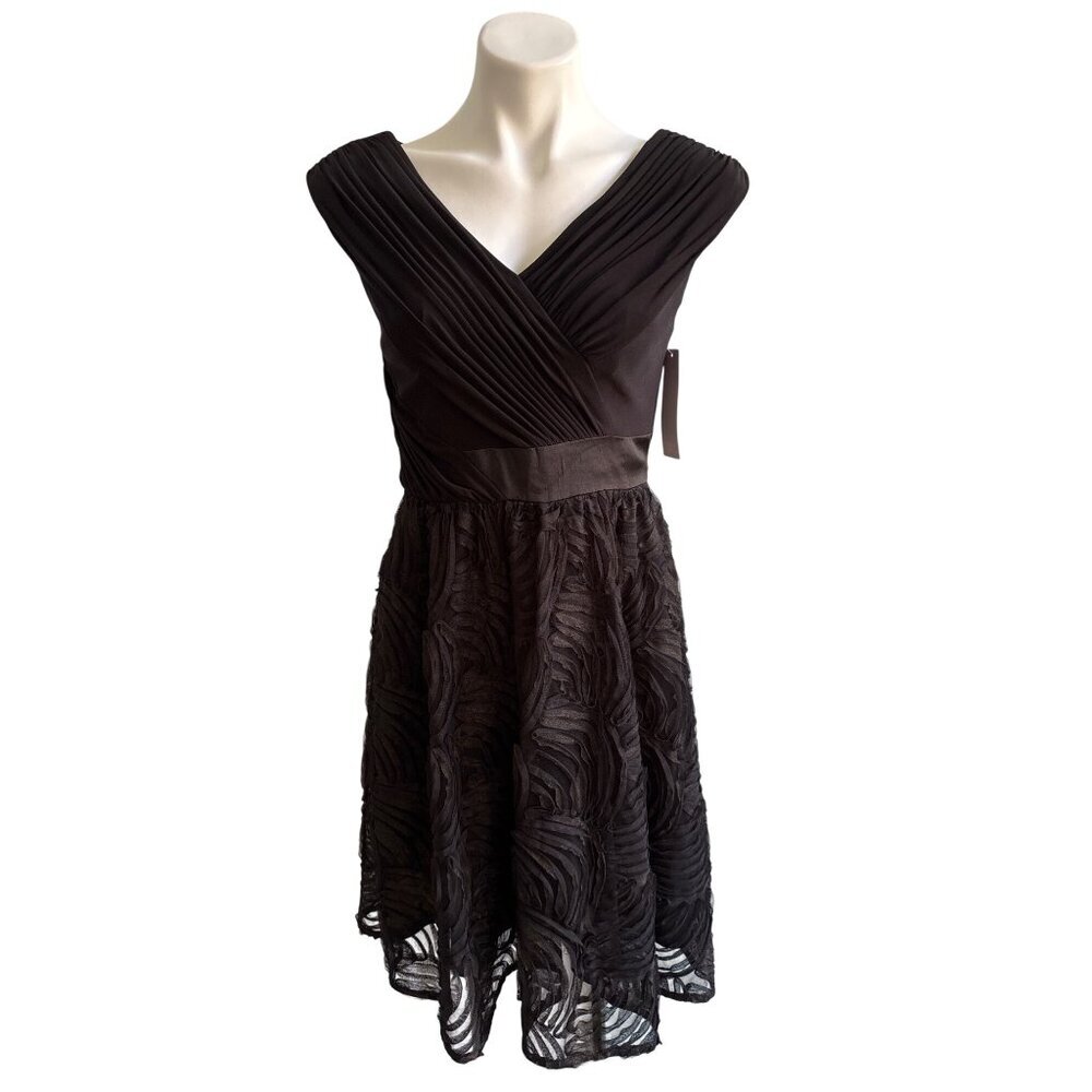 Adrianna Papell NWT Black Dress Cocktail Evening Gala Party Dress Women's Size 4